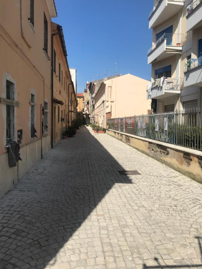 B E B Riviera Di Levante Terracina Dış mekan fotoğraf